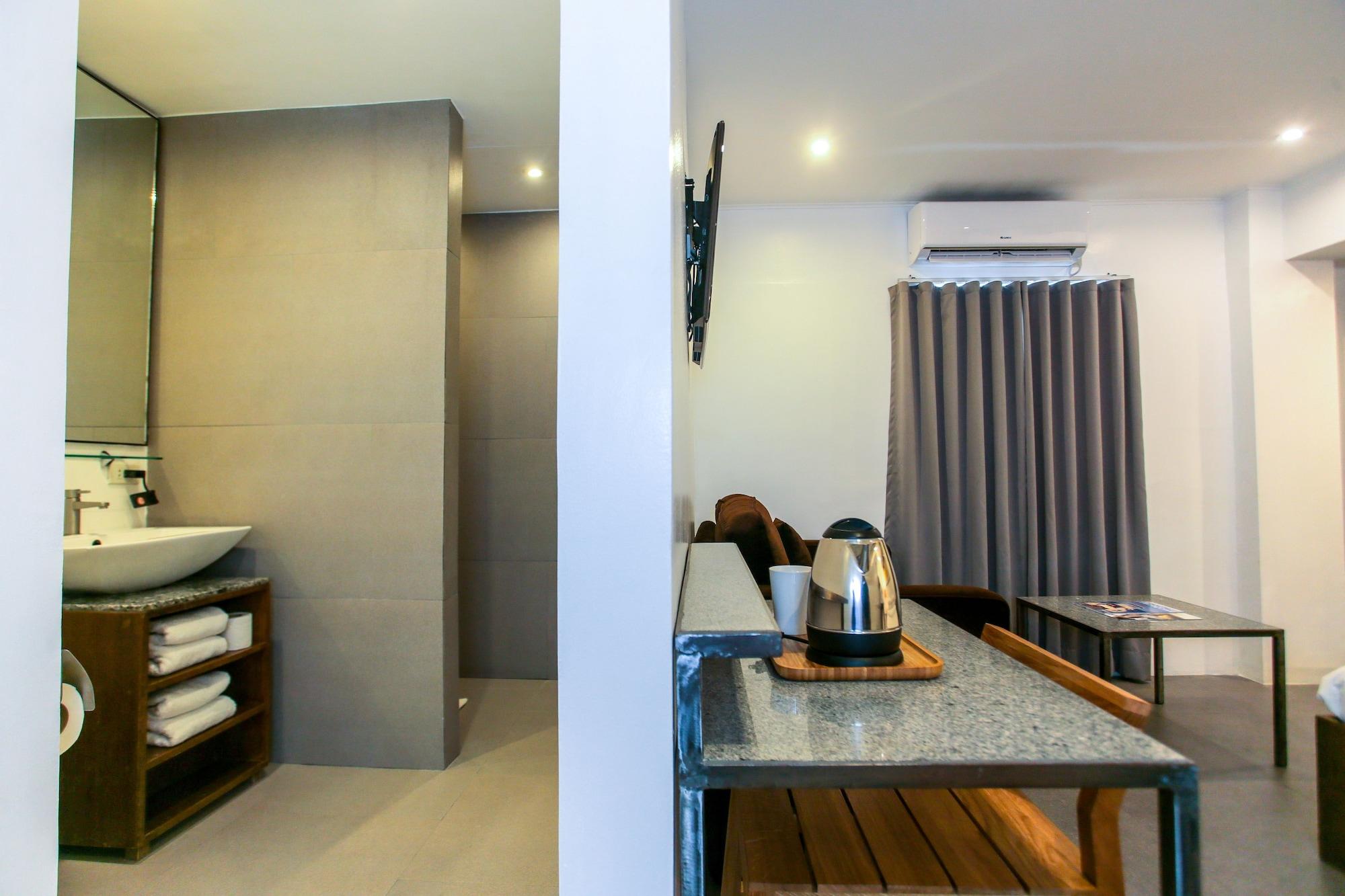Hotel Durban Makati City Екстер'єр фото