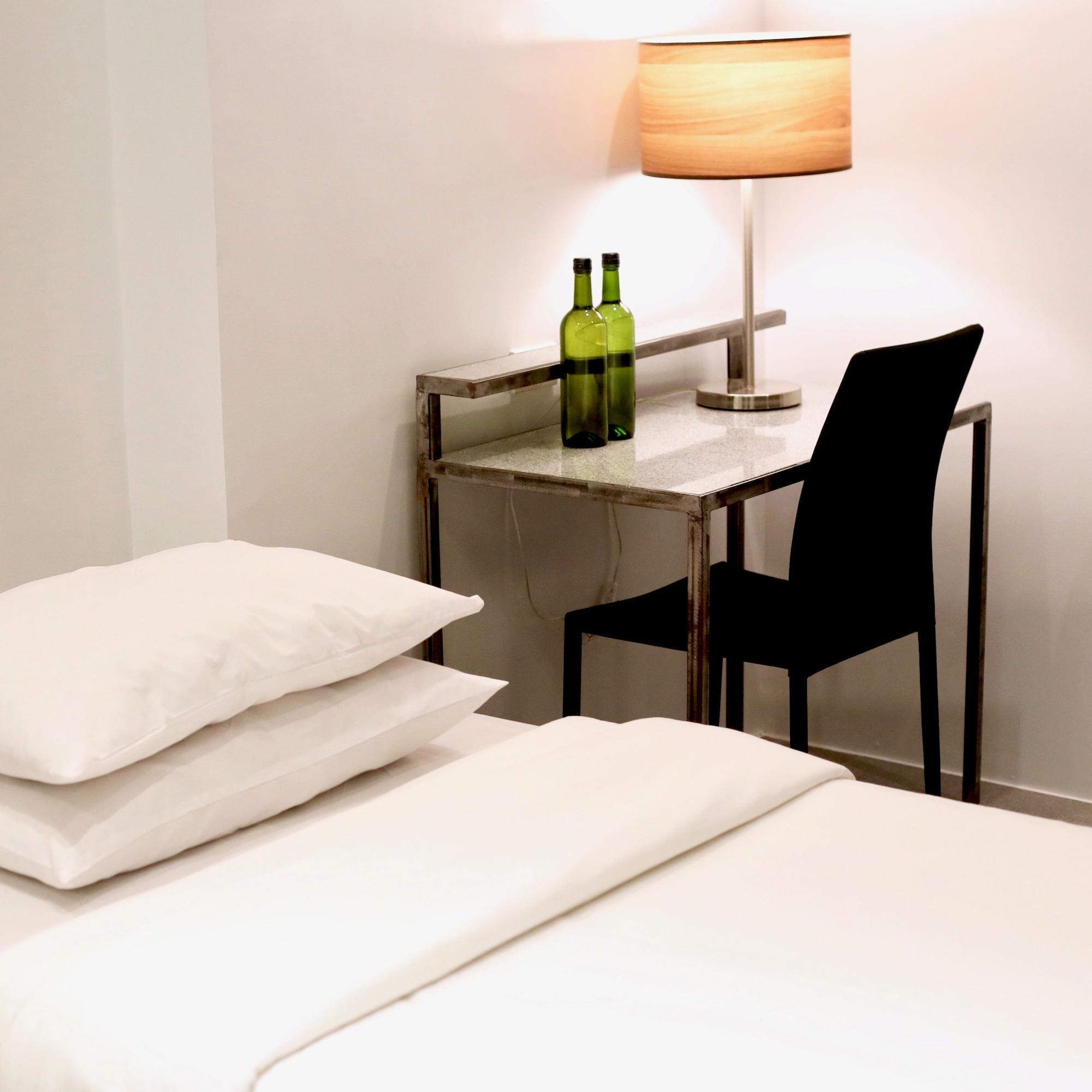 Hotel Durban Makati City Екстер'єр фото