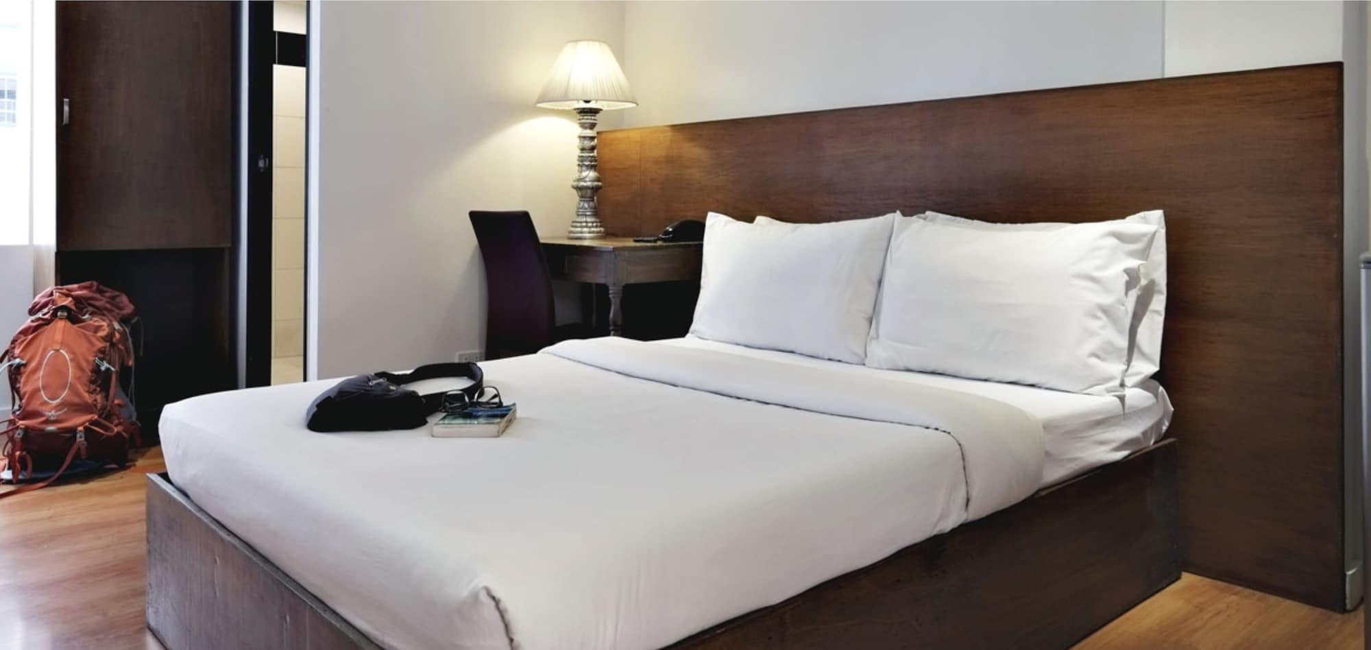 Hotel Durban Makati City Екстер'єр фото