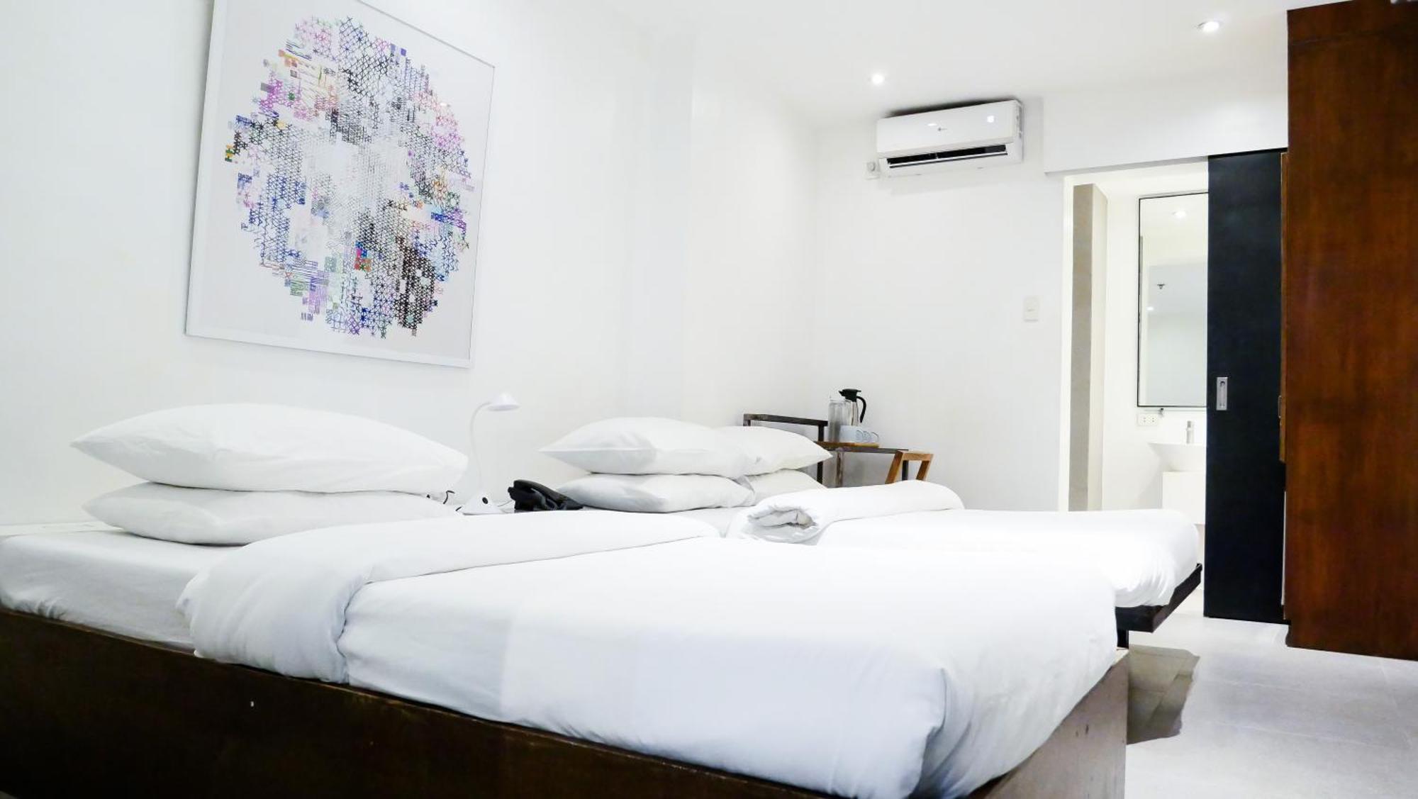 Hotel Durban Makati City Екстер'єр фото